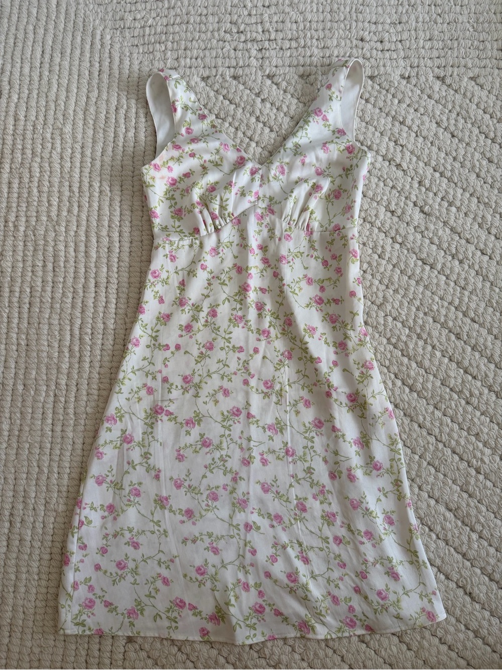Jessica Simpson White Mini Dress with Pink Floral Print